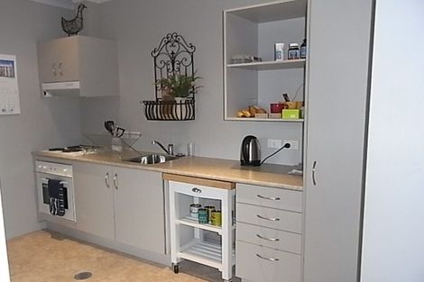 Photo of property in Mclean Towers, 2h/3 Shakespeare Road, Napier South, Napier, 4110