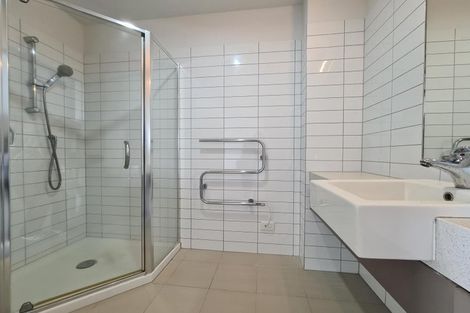 Photo of property in Bella Vista, 1f/84 Gunner Drive, Te Atatu Peninsula, Auckland, 0610