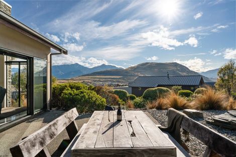Photo of property in 15 Mckellar Drive, Jacks Point, Queenstown, 9371