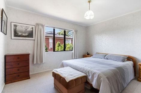 Photo of property in 268 Royal Road, Massey, Auckland, 0614