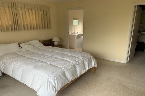 Photo of property in 6 Virginia Grove, Milson, Palmerston North, 4414