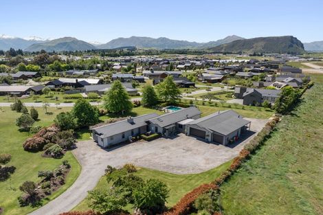 Photo of property in 5 Ironview Lane, Wanaka, 9382