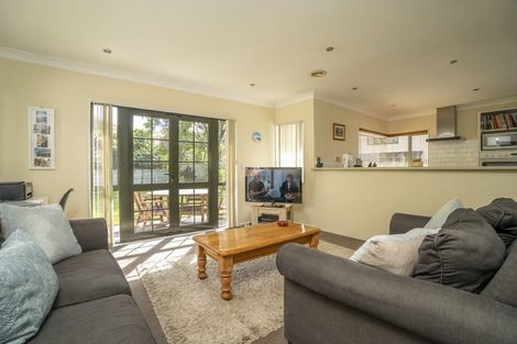 Photo of property in 4 Claverton Grove, Churton Park, Wellington, 6037