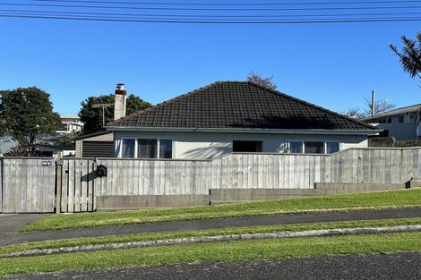 Photo of property in 65 Strange Street, Waitara, 4320