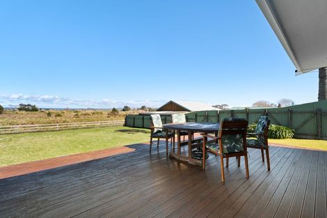 Photo of property in 252 Pukehina Parade, Pukehina, Te Puke, 3189