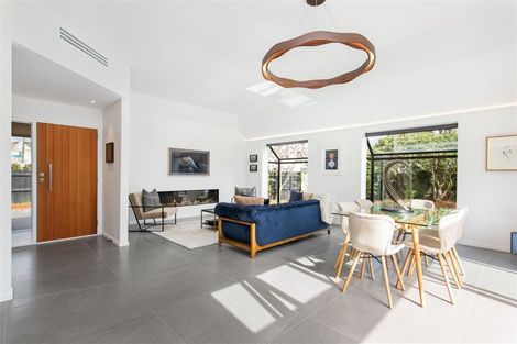 Photo of property in 48 Weka Street, Fendalton, Christchurch, 8041