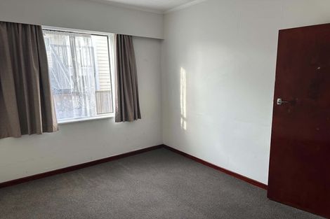 Photo of property in 82 Kauri Street, Miramar, Wellington, 6022