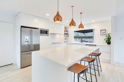 Photo of property in 35 Caversham Drive, Torbay, Auckland, 0630