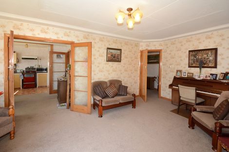 Photo of property in 141 Macandrew Road, South Dunedin, Dunedin, 9012