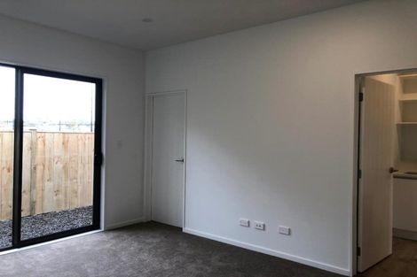 Photo of property in 30 Konoba Avenue, Kumeu, 0810