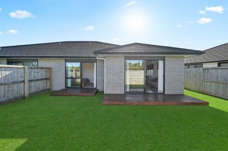 Photo of property in 1/11 Maggie Place, Chartwell, Hamilton, 3281