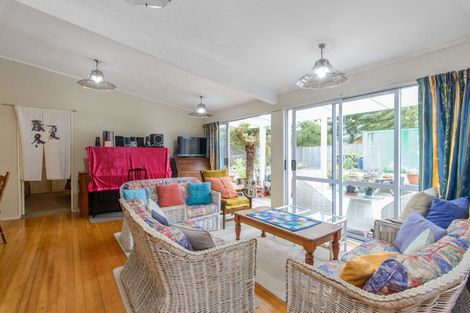 Photo of property in 109 Nile Road, Milford, Auckland, 0620