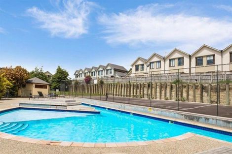 Photo of property in 37/11 The Avenue, Albany, Auckland, 0632