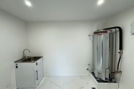 Photo of property in 2 Kaitiaki Drive, Clarks Beach, 2122