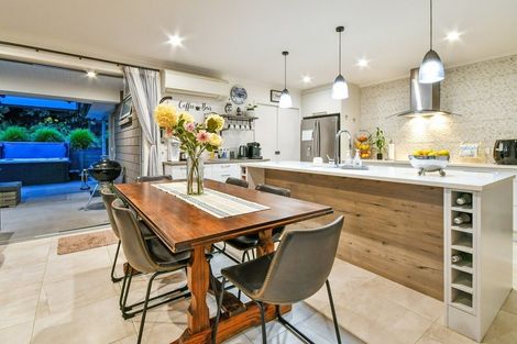 Photo of property in 19 Raithburn Terrace, Pokeno, 2402