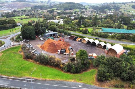 Photo of property in 10 Hillview Road, Ramarama, Drury, 2579