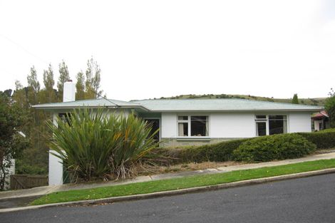 Photo of property in 82 Koremata Street, Green Island, Dunedin, 9018
