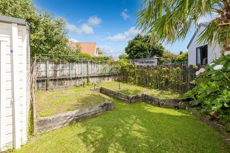 Photo of property in 14 Moreland Avenue, Pukete, Hamilton, 3200