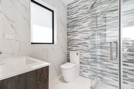 Photo of property in 16 Captain Rings Drive, Papakura, 2110