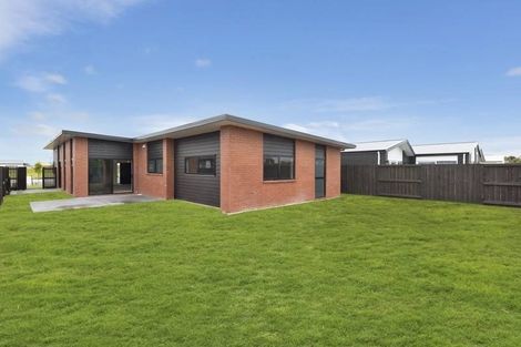 Photo of property in 25 Probert Crescent, Chartwell, Hamilton, 3210