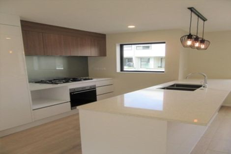 Photo of property in 14/5 Perekia Street, Albany, Auckland, 0632