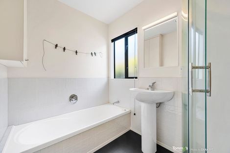 Photo of property in 49 Ohariu Road, Johnsonville, Wellington, 6037