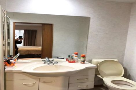 Photo of property in 71a Harris Crescent, Papanui, Christchurch, 8053