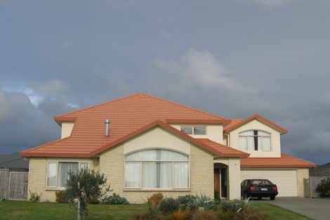 Photo of property in 60 Regent Drive, Paraparaumu Beach, Paraparaumu, 5032