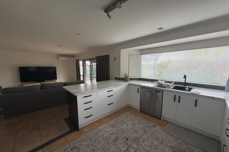 Photo of property in 13 Woodlands Drive, Havelock North, 4130