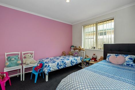 Photo of property in 3 Nobleman Place, Hamilton East, Hamilton, 3216