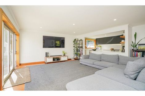 Photo of property in 11 Taiepa Road, Otatara, Invercargill, 9879