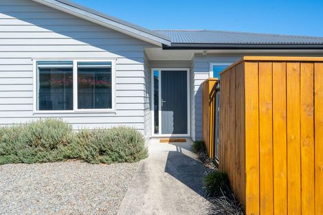 Photo of property in 19a Wilford Street, Wallaceville, Upper Hutt, 5018