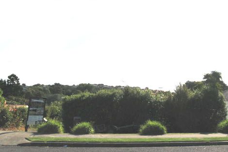 Photo of property in 2/15 Salem Place, Torbay, Auckland, 0630