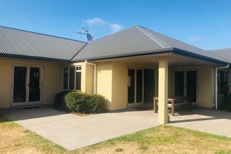 Photo of property in 10 Carisbrook Place, Rototuna North, Hamilton, 3210