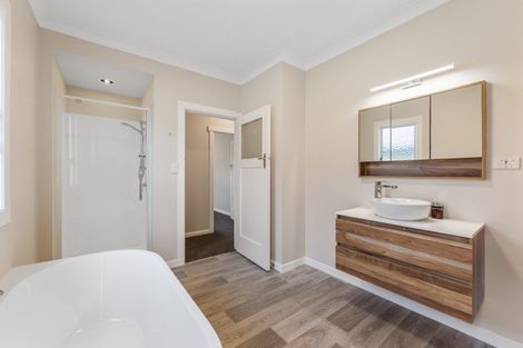 Photo of property in 187 Coronation Avenue, Welbourn, New Plymouth, 4310