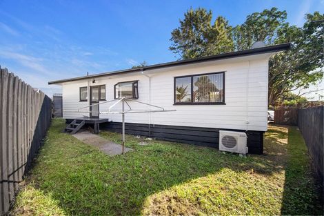 Photo of property in 2/230 Finlayson Avenue, Clendon Park, Auckland, 2103