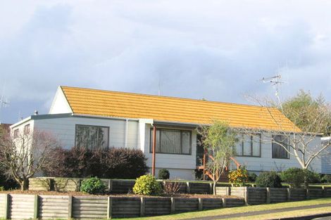 Photo of property in 2 Riley Place, Fitzroy, Hamilton, 3206