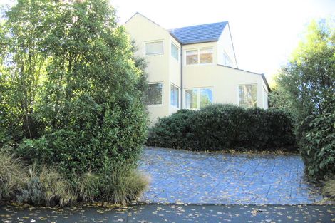 Photo of property in 71 Fifield Terrace, Waltham, Christchurch, 8023