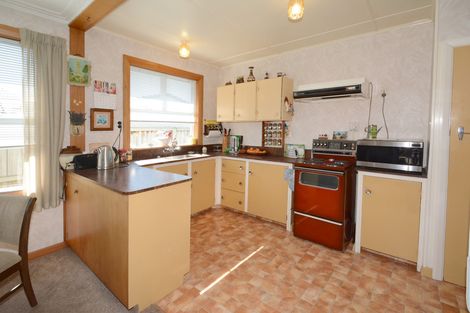 Photo of property in 141 Macandrew Road, South Dunedin, Dunedin, 9012