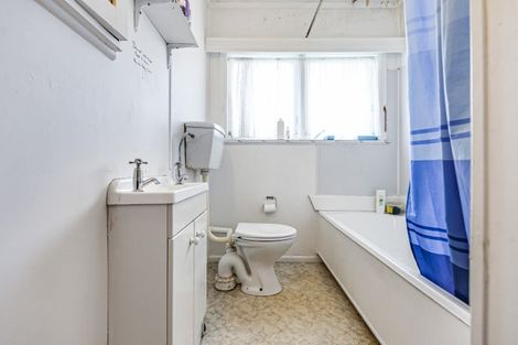 Photo of property in 4/12 Wha Street, Frankton, Hamilton, 3204