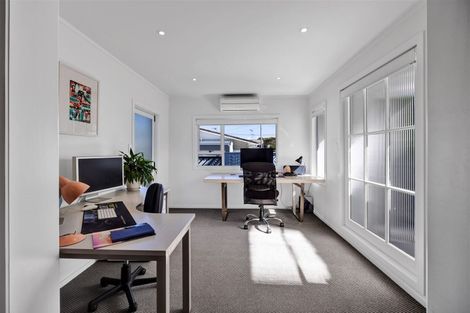 Photo of property in 26 Mclean Street, Strandon, New Plymouth, 4312