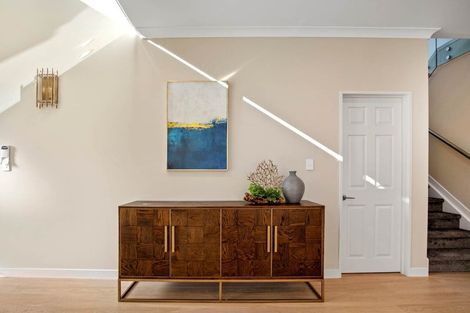 Photo of property in 4 Fender Place, Long Bay, Auckland, 0630