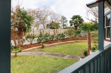 Photo of property in 16 Margaret Street, Roslyn, Palmerston North, 4414