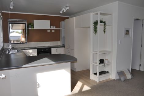 Photo of property in 15 Aldona Place, Fairview Downs, Hamilton, 3214