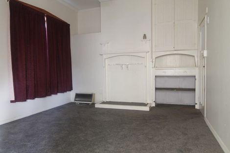 Photo of property in 38 Cleveland Street, Edgeware, Christchurch, 8013