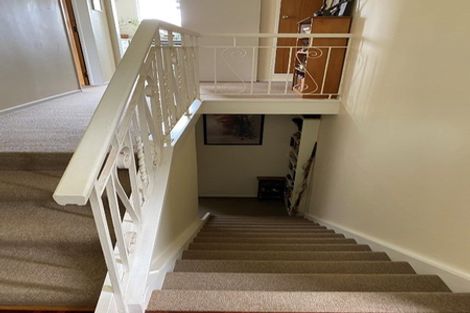 Photo of property in 16 Downing Street, Crofton Downs, Wellington, 6035