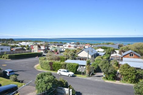 Photo of property in 7 Queen Street, Brighton, Dunedin, 9035