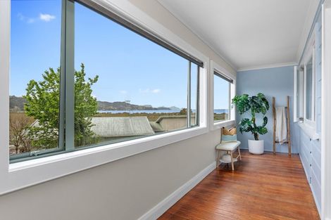 Photo of property in 22 Beach Road, Onerahi, Whangarei, 0110