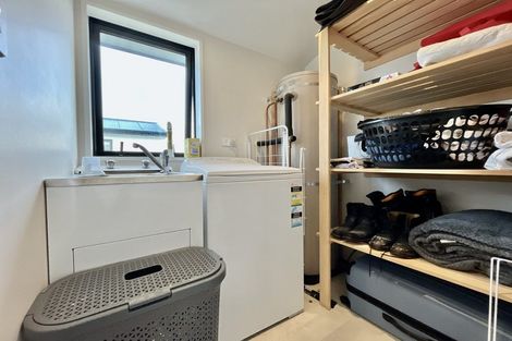 Photo of property in 1/52 Hills Road, Edgeware, Christchurch, 8013