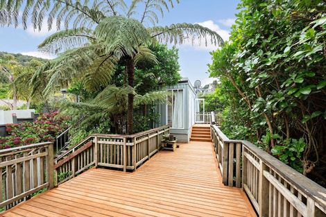 Photo of property in 3 Mamaku Grove, Khandallah, Wellington, 6035